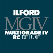 Ilford MGRC B&W Photo Paper Pearl 8x10 - Pack of 100 Sheets